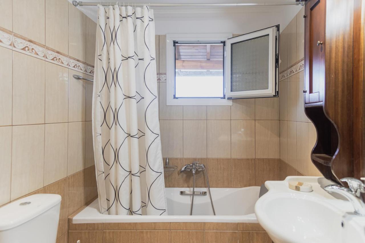 Southern Vacation House Lefkimmi  Esterno foto